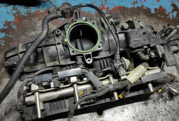 audi-a-4-1.8-tfsi-emme-manifoldu Audi A 4 1.8 TFSI Emme Manifoldu