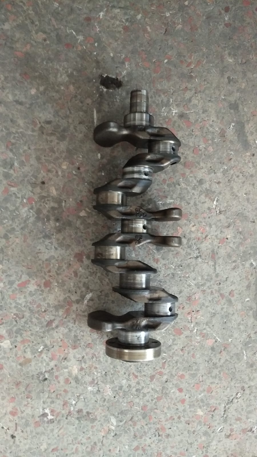 04eb-1.4-tsi-cze-motor-cikma-orijinal-standart-krank-mili 04EB 1.4 TSİ CZE Motor Çıkma Orijinal Standart Krank Mili