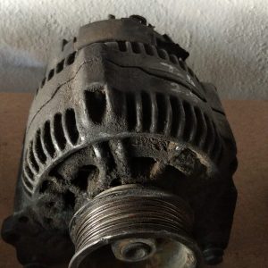 Volkswagen Transporter T 4 2.5 Çıkma Orijinal Şarj Dinamosu