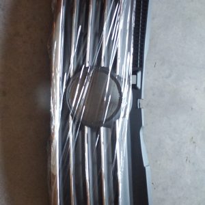 Volkswagen Passat Sıfır Ön Panjur