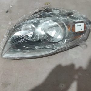 Audi A 4 Sol Ön Far