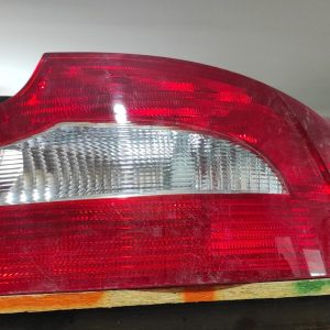 Skoda Super B Sağ Dış Stop